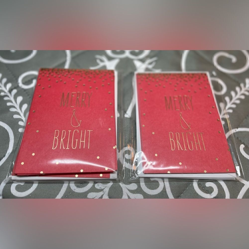 🎄❤️🎄 NEW Merry & Bright Red & Gold 15 Cards & Envelopes Blank Inside NWOT